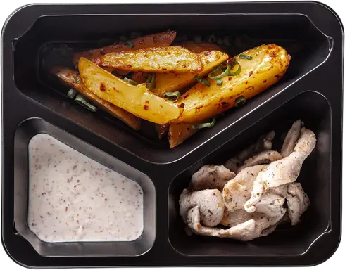 Kuřecí plátky s omáčkou z bresaoly a pečenými bramborami